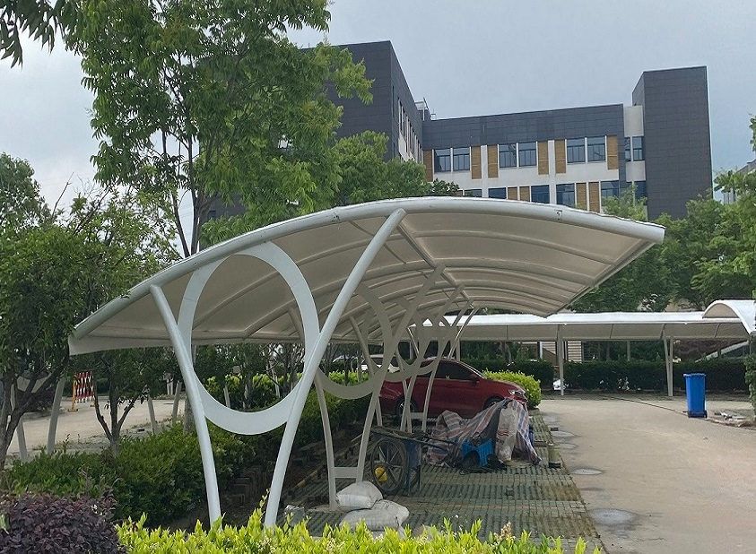 南京栖霞区康尼电子厂膜结构车棚