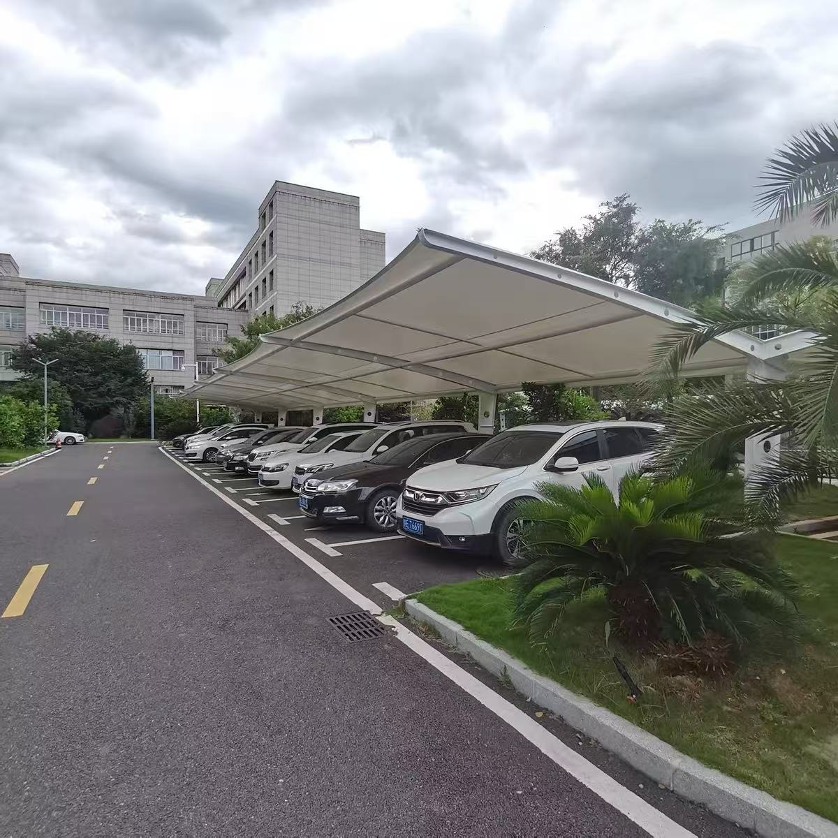 南昌车棚安装定制案例